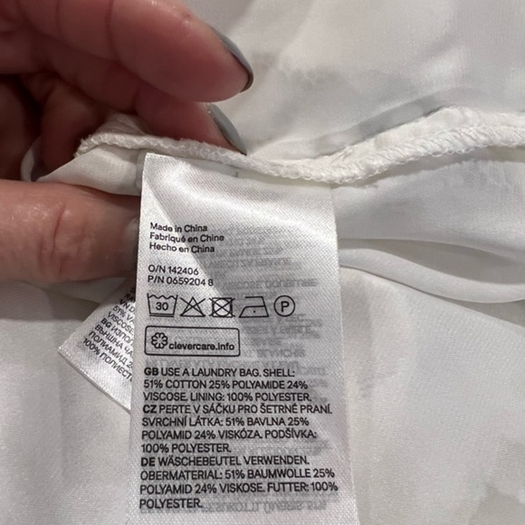 H&M Gold Label Ivory Short Sleeve Midi Lace Dress with a Back Slit - Picture 16 of 16